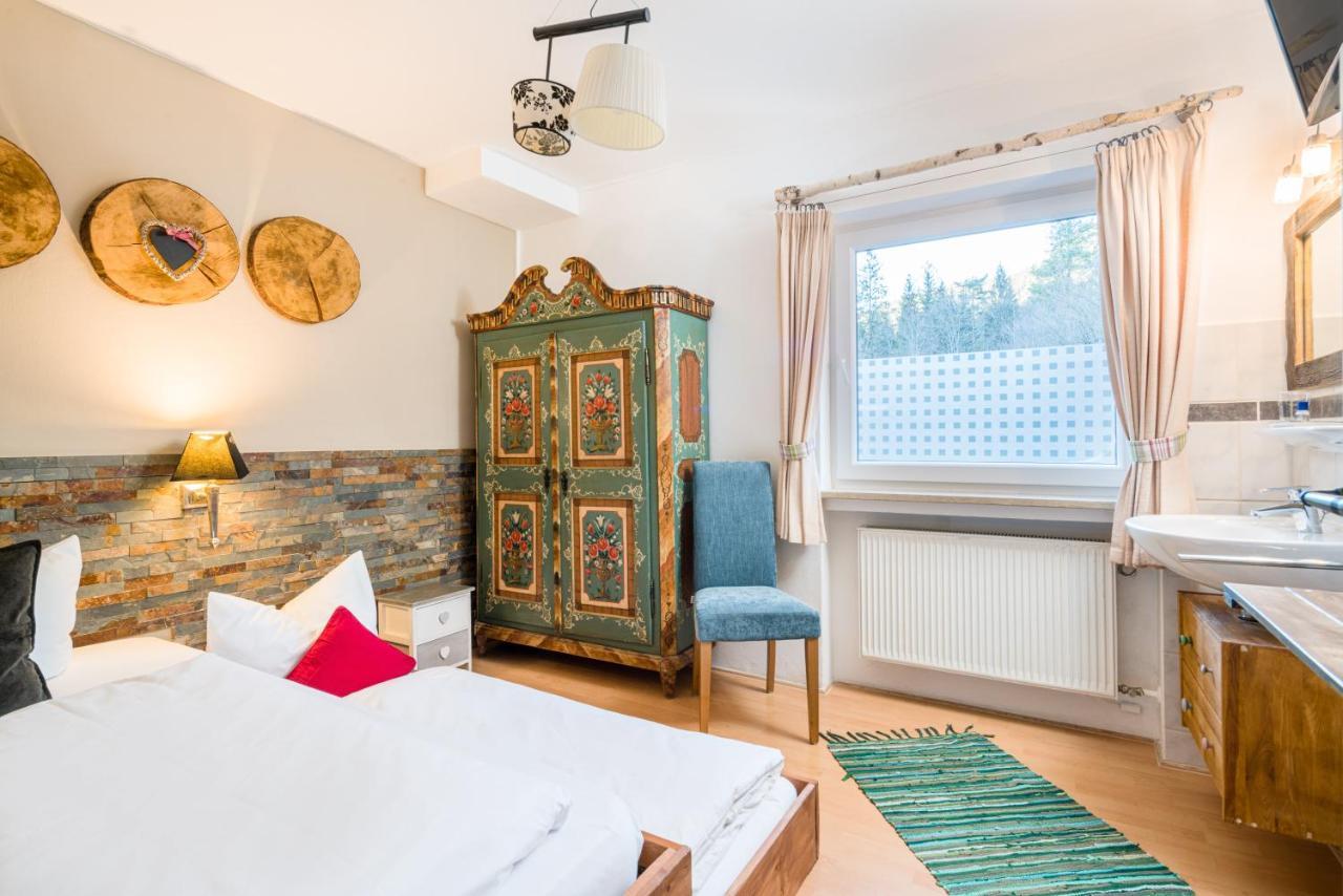 Zur Schoenen Aussicht Hotel Garni Garmisch-Partenkirchen Kültér fotó