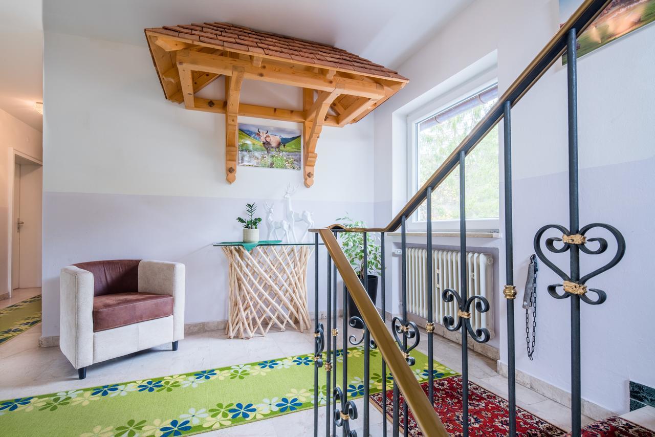 Zur Schoenen Aussicht Hotel Garni Garmisch-Partenkirchen Kültér fotó